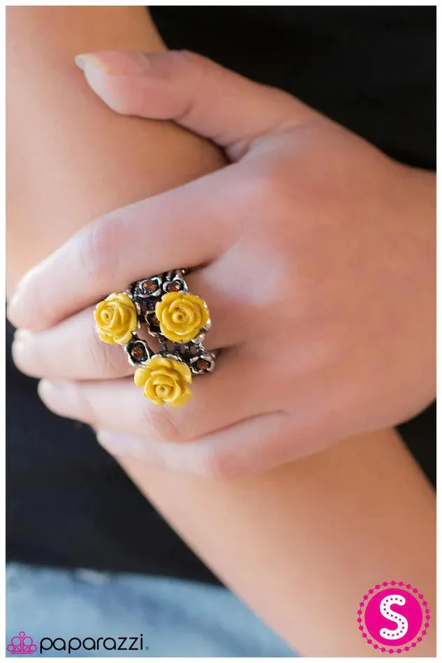 Rings Paparazzi Ring Rise and Shine Yellow Paparazzi Jewelry