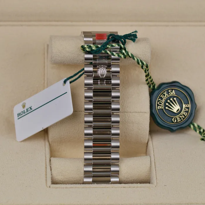 Rolex Rolex Day Date 40mm Ref 228236 ogap Olive Green Arabic Dial Fluted Bezel Platinum President Bracelet Mens Watch Bracelets
