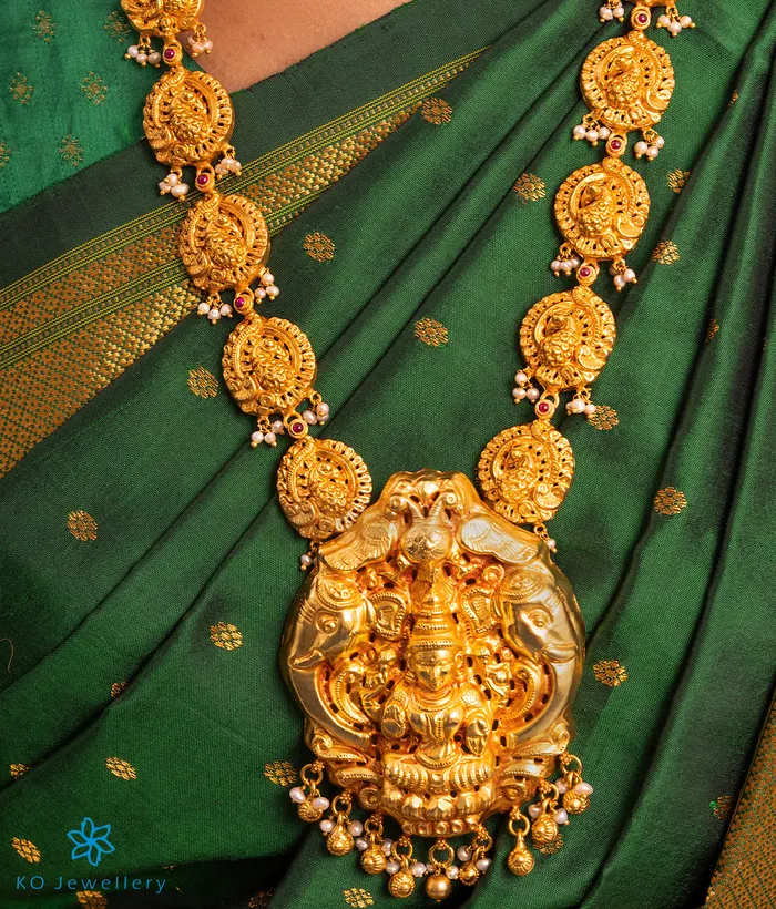 Necklaces Silversmith The Devanshi Silver Lakshmi Necklace