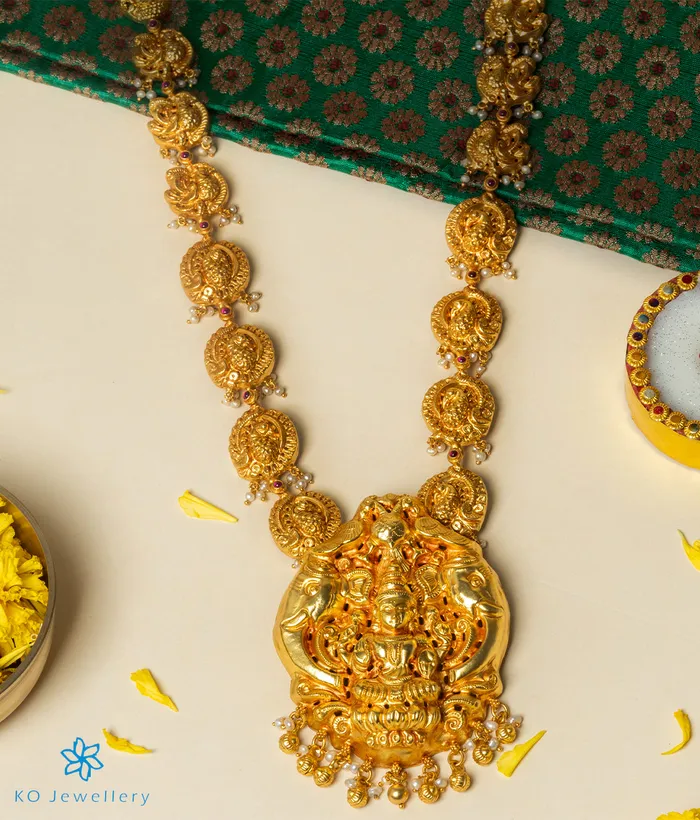 Necklaces Silversmith The Devanshi Silver Lakshmi Necklace