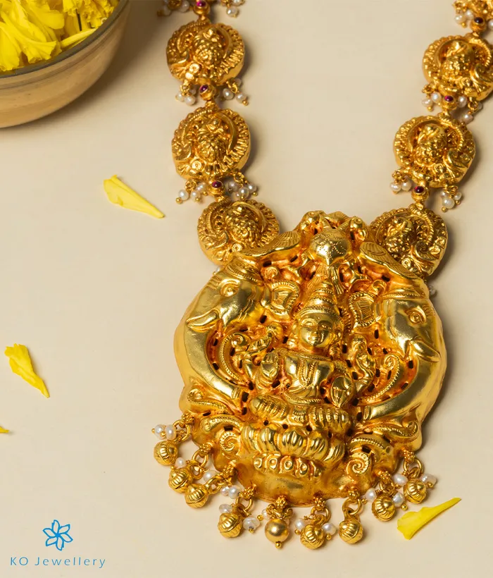 Necklaces Silversmith The Devanshi Silver Lakshmi Necklace