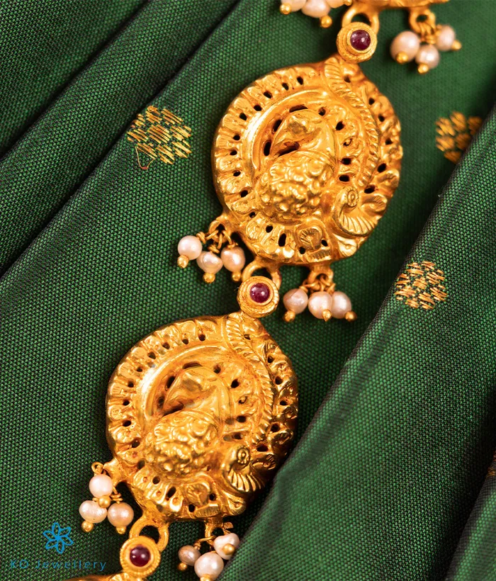 Necklaces Silversmith The Devanshi Silver Lakshmi Necklace