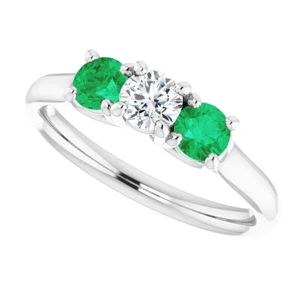Rings Three Stone Natural Earth Mined Diamond Emerald Ring 240 Carats White Gold 14K GB Rings Three Stone Natural Earth Mined Diamond Emerald Ring 240 Carats White Gold 14K GB