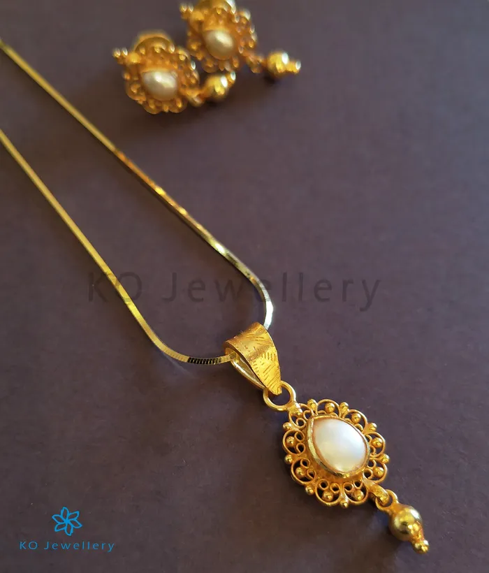 Silversmith Necklaces The Rishit Silver Pendant Set Pearl