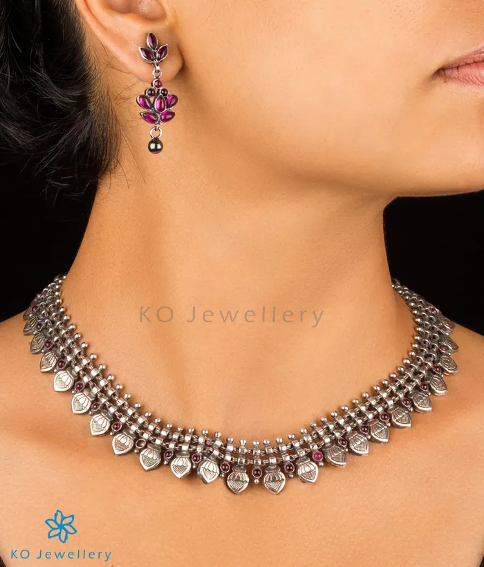 Silversmith The Kumuda Silver Necklace Oxidised Necklaces