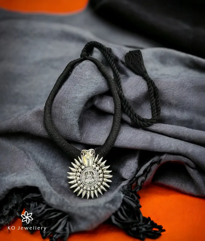 The Vineela Silver Kodava Thread Necklace Oxidised Silversmith Necklaces
