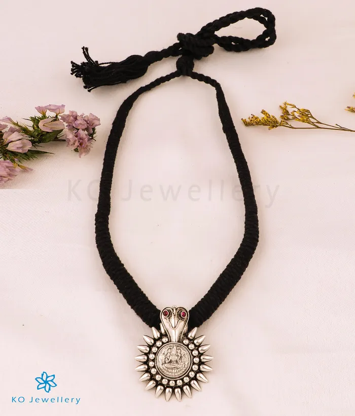 The Vineela Silver Kodava Thread Necklace Oxidised Silversmith Necklaces